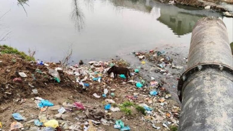 Sewage flows freely into Jhelum at multiple locations in Srinagar, Authorities fail to act