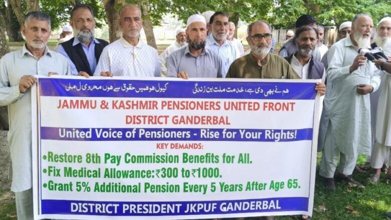 ‘₹300 medical allowance a joke:’ Pensioners protest in Ganderbal for long pending demands