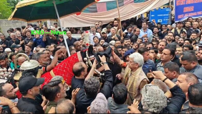 LG Sinha joins thousands of mourners on Ashura in Srinagar