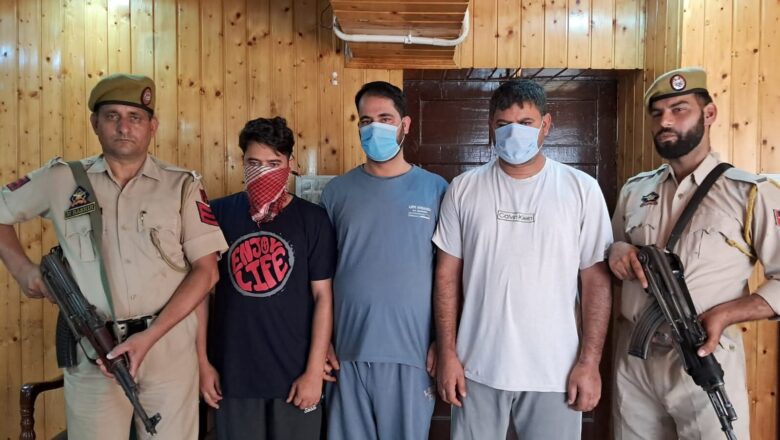 ‘Jangli Lahsun scam’: Police in Anantnag bust organised fraud racket, three arrested