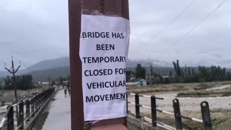 Vehicular movement restricted on Brazloo bridge in Kulgam