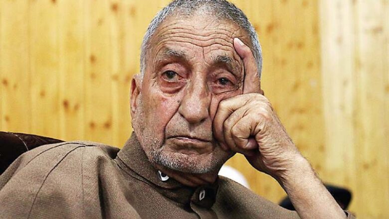 Veteran Kashmiri leader Professor Abdul Gani Bhat passes away