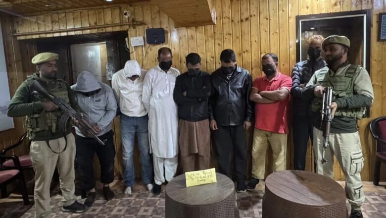 Anantnag police arrest seven gamblers, recover ₹62,200 in Papyibal raid